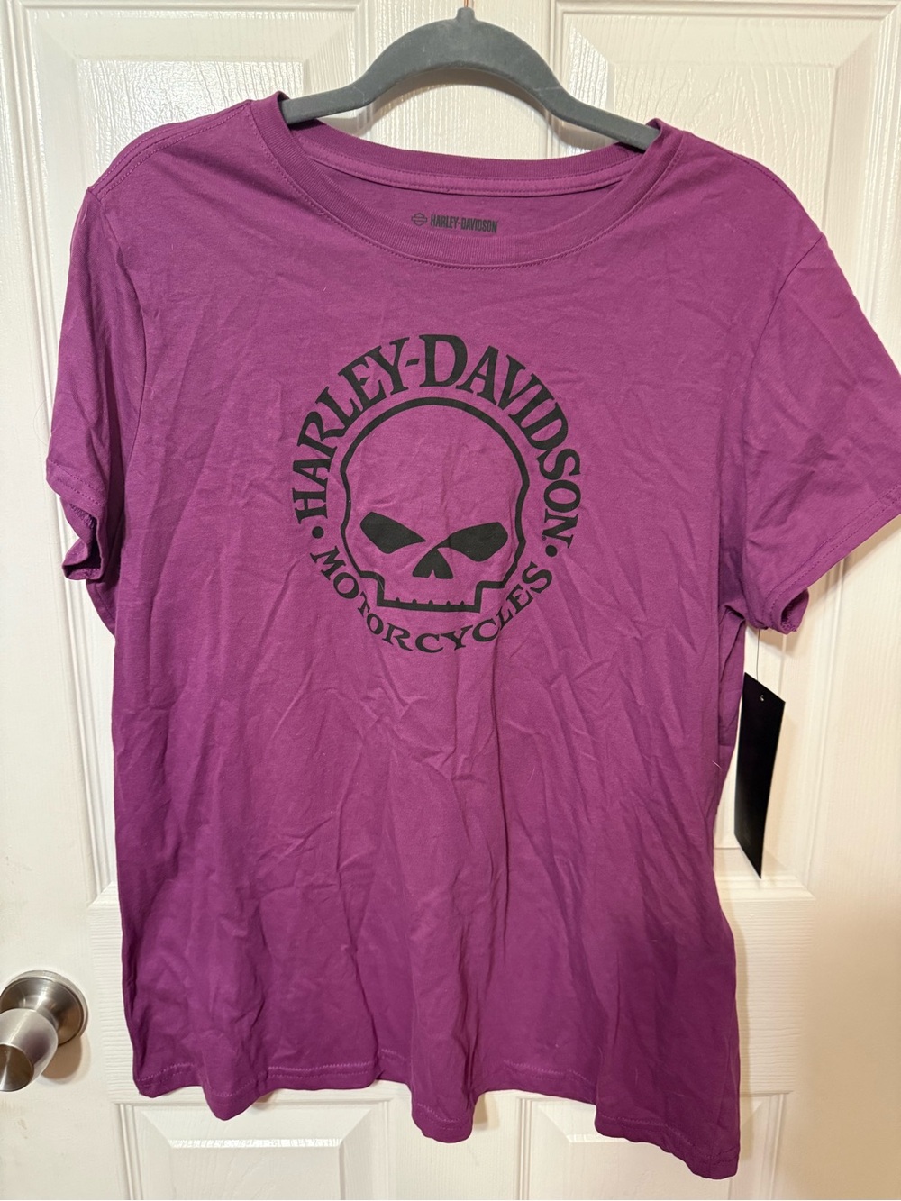 Harley-Davidson Purple Short Sleeve Tee with Black Skull Logo